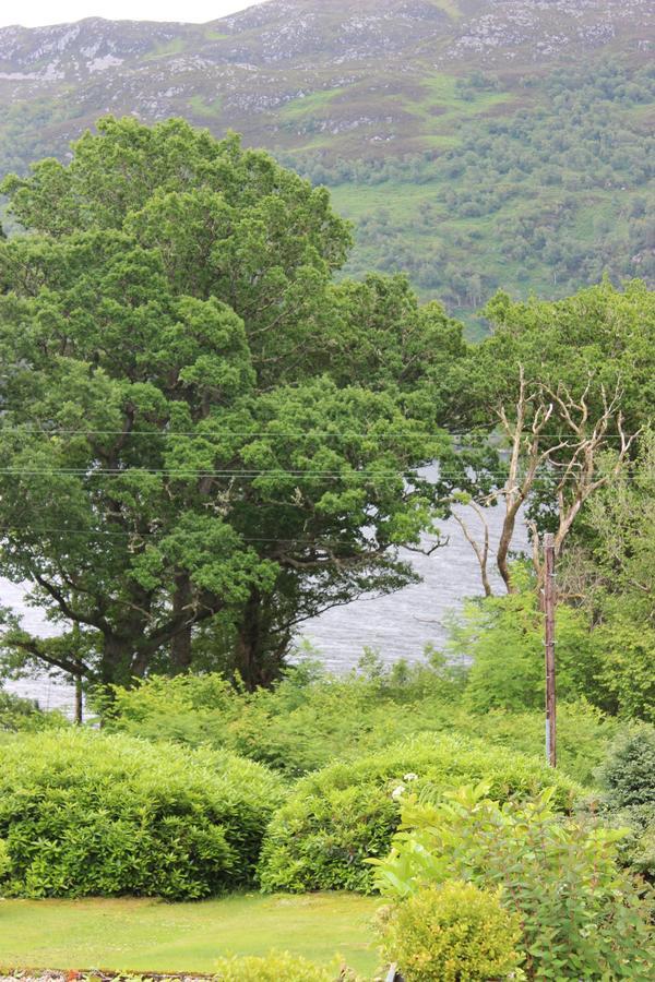 Loch Ness Highland Cottages With Partial Loch View インバーモリストン エクステリア 写真