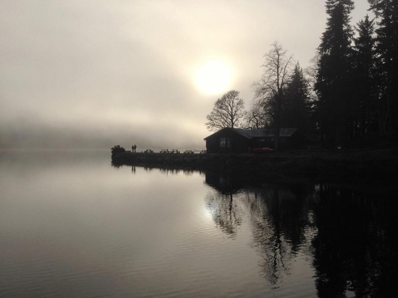 Loch Ness Highland Cottages With Partial Loch View インバーモリストン エクステリア 写真
